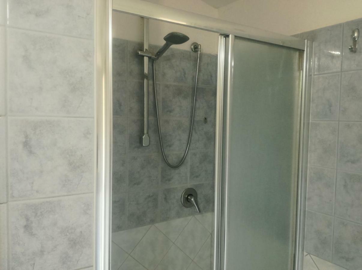 Il Giardino Apartment Лотцорай Екстериор снимка