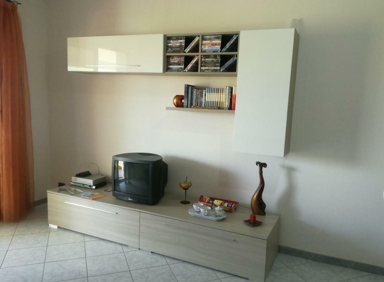 Il Giardino Apartment Лотцорай Екстериор снимка