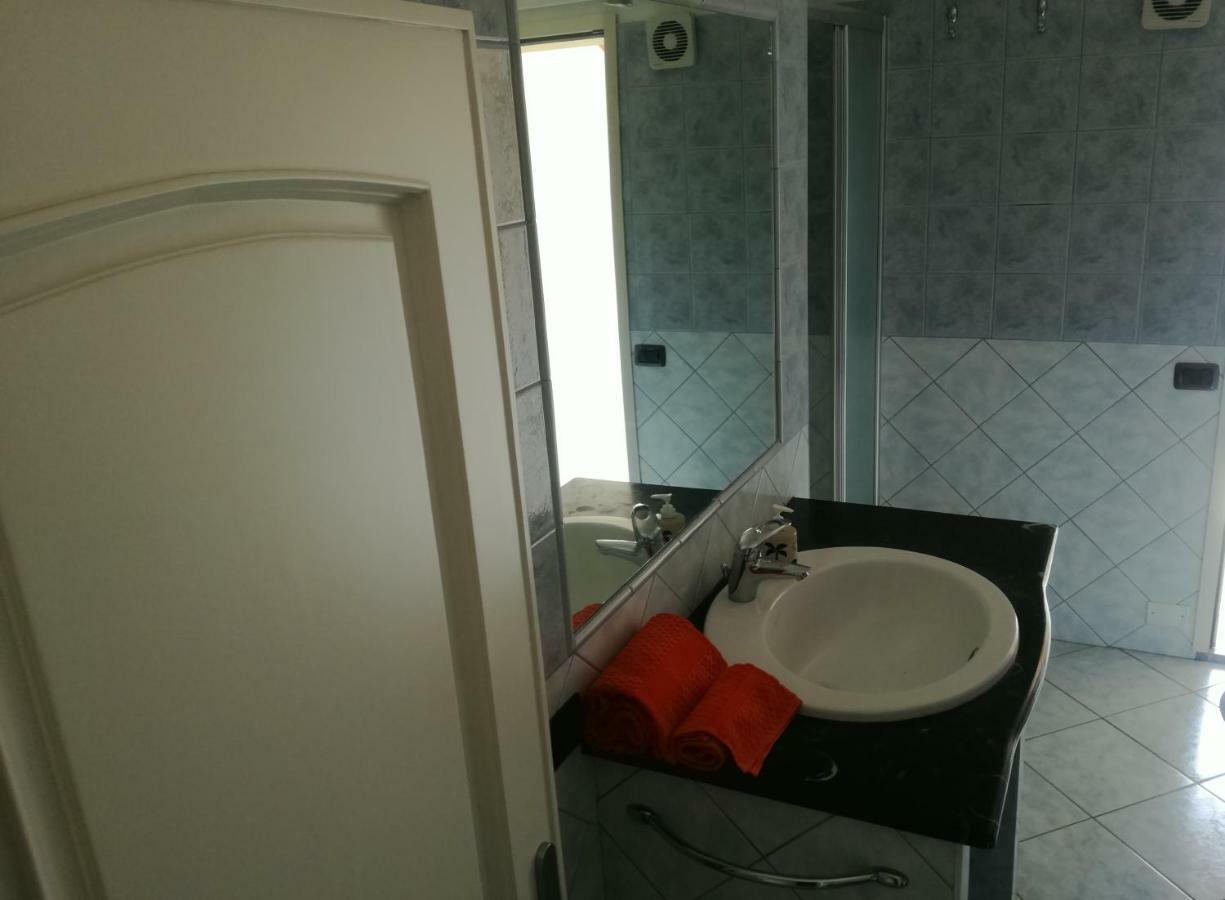 Il Giardino Apartment Лотцорай Екстериор снимка